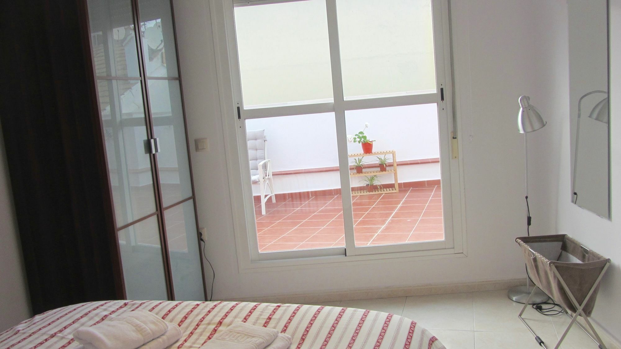 Malaga Centro Apartamentos Exterior foto